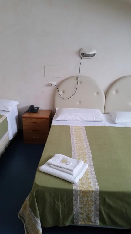 Albergo Margherita Chianciano Terme Habitación foto
